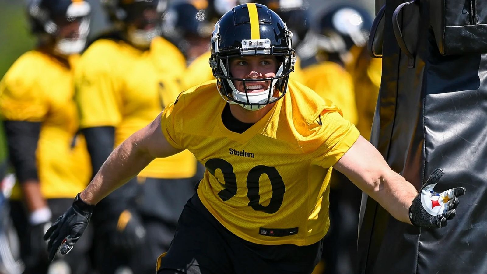 Steelers Superstar TJ Watt Is Confident That "It Doesn't Matter Who Is ...